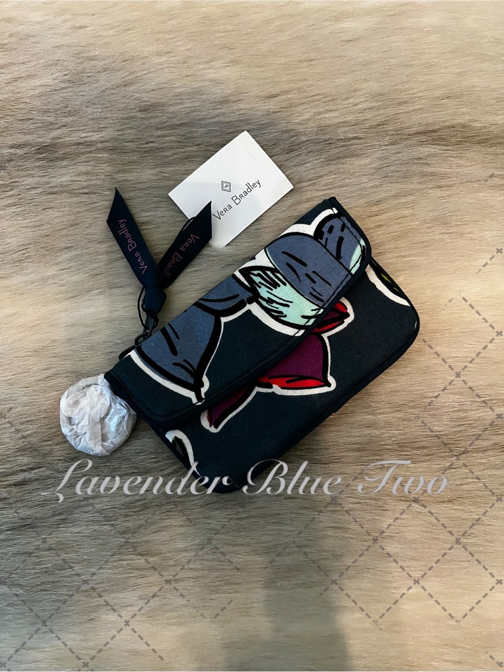 New VERA BRADLEY Falling Leaves 2017 Jen Double Sided Keychain ID Cardholder Gre